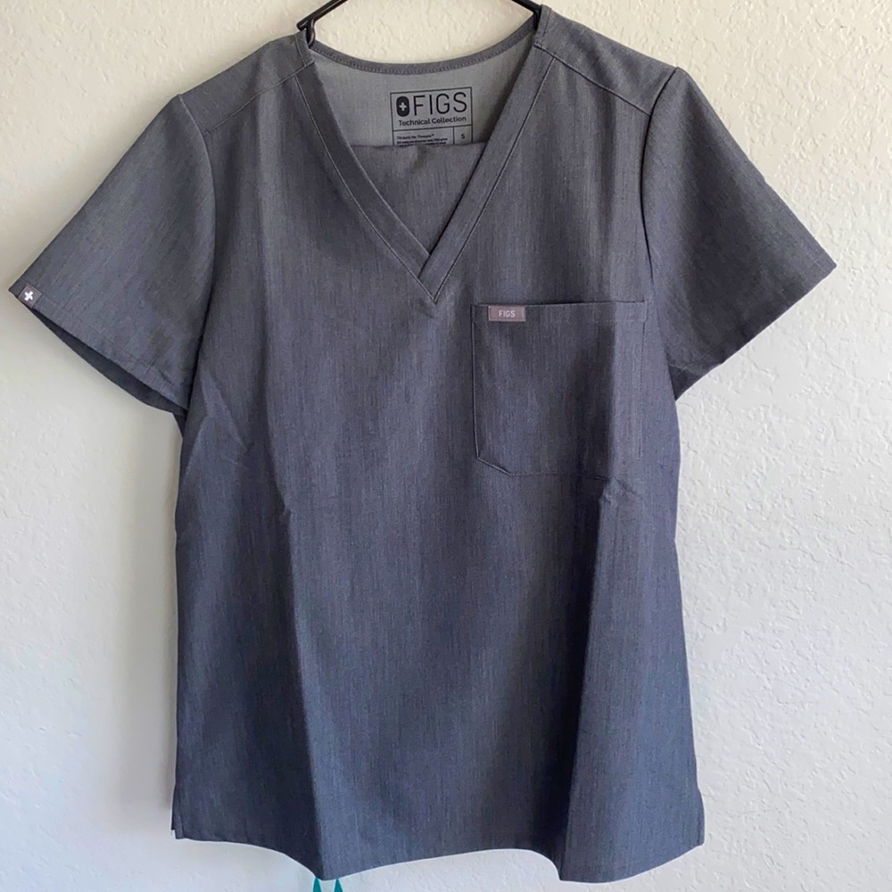 FIGS Scrub top